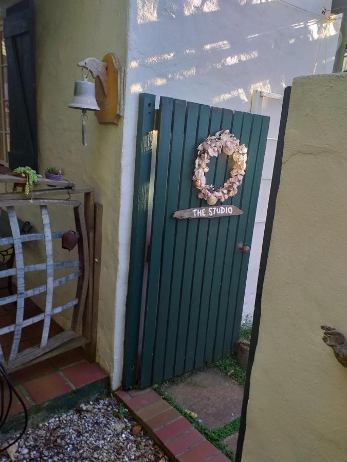 Sol Y Sombra Apartamento Bettyʼs Bay Exterior foto
